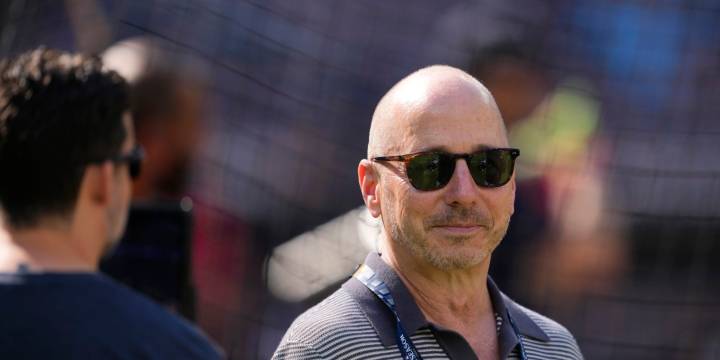Brian Cashman responds to Derek Jeter, Alex Rodriguez's comments about Yankees