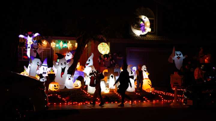 Where are Halloween events happening around the desert? See our list