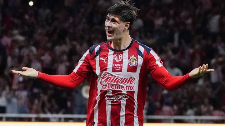 ¿Cuáles son los mexicanos que pelean por el título de goleo?