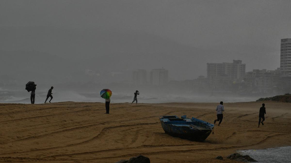 Cyclone Montha set to cross coast; red alert in 16 A.P. districts