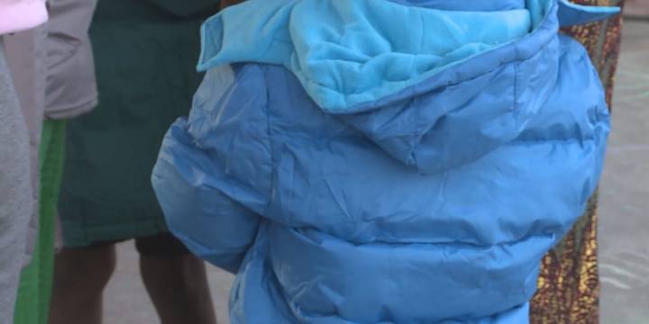 Over 1,000 coats distributed by Kidz