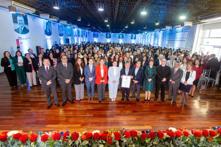 Great Place to Work certifica a universidad peruana por su destacado clima laboral