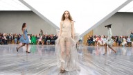 ¿Puede Jonathan Anderson traer de vuelta la ilusión por la moda en Dior?