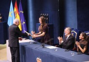 Felipe VI: «Vivimos entre dos extremos que son, por igual, inquietantes»
