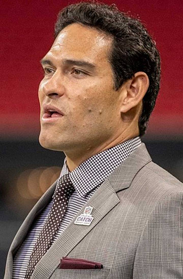 Ex-Jets QB Mark Sanchez Breaks Silence After Being Booked Following Hospital Release