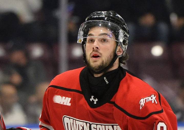 Delisle Natural Hat Trick Helps Attack To 7