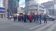 Empleados del SAT Protestan en el Centro de Monterrey para Exigir Mejora Salarial