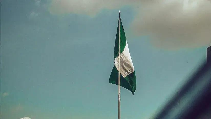 Tragedia en Nigeria: al menos 35 muertos y 40 heridos al explotar un camión cargado de gasolina