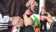 Avanza impuesto a refrescos, cigarros, videojuegos y sueros con azúcar