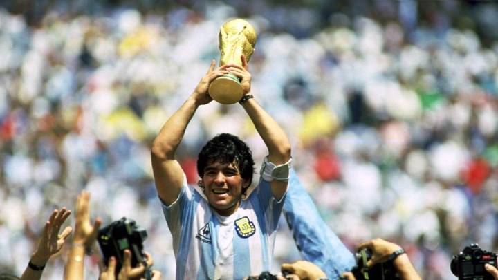 Hoy se cumplen 65 años del nacimiento de Diego Armando Maradona, eterno ídolo argentino