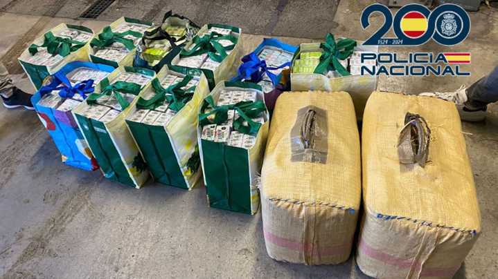 Interceptado en Granada con más de 325 kilos de hachís ocultos bajo lonas en el vehículo que conducía