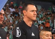 25 Árbitros, 1.009 tarjetas amarillas, 104 rojas y 67 penaltis, 1 partido sin tarjetas