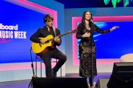 Laura Pausini grabará disco con música de Bad Bunny y Joan Sebastian