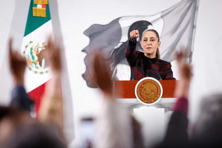 Claudia Sheinbaum destaca las “cifras históricas” alcanzadas en la recaudación de impuestos en 2025
