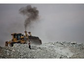 Barrick sells gold mine