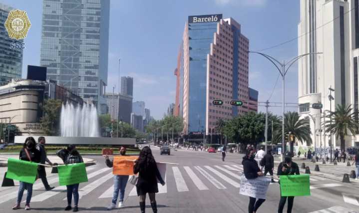 Atención al contribuyente, normal en 155 de 162 oficinas: SAT