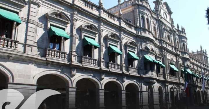 Publican padrón de 317 sujetos obligados por Transparencia