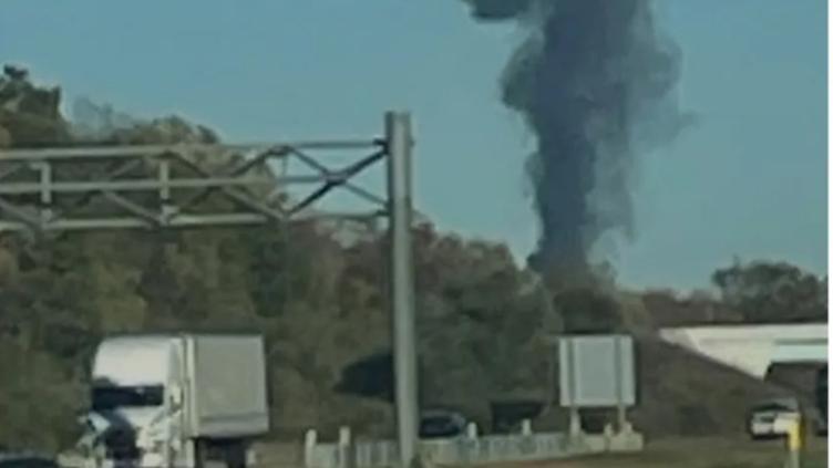 Se estrella jet privado mexicano en Michigan; mueren tres personas