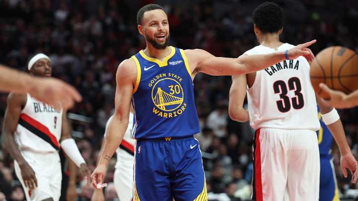 Steph Curry scores 35 in Warriors’ first loss of 2025