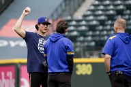 Deadspin | Mariners P Bryan Woo's ALDS status uncertain