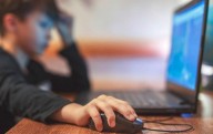 Fácil, acceder a redes que incitan a agresiones