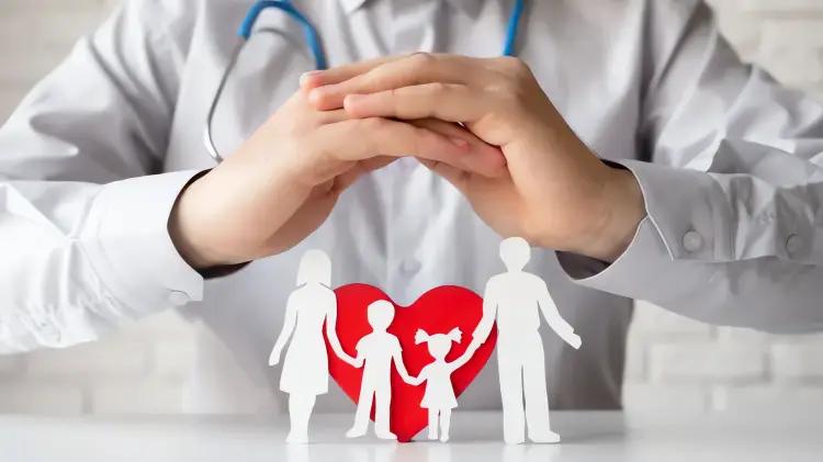 Sheinbaum anuncia Registro Nacional de Salud con c...