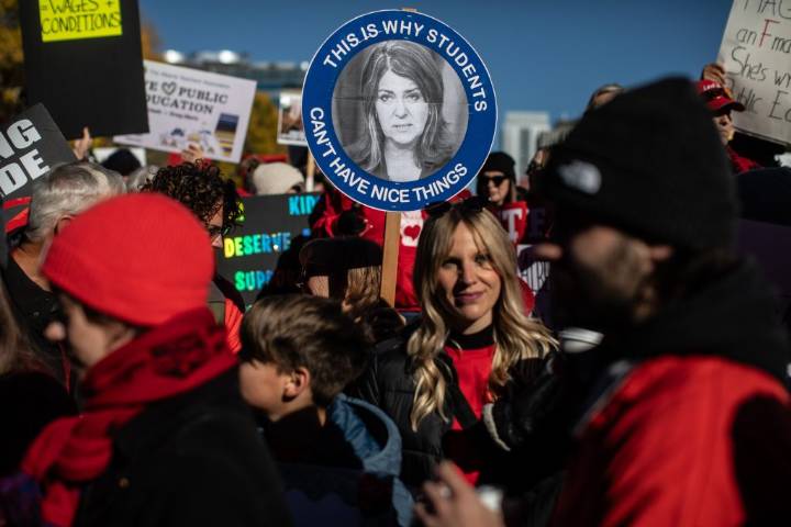 Classes suspended in Alberta as provincewide teachers strike set to begin today