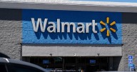 Walmart ‘cede’ ante Trump: Suspende ofertas de trabajo a candidatos que necesitan visas H