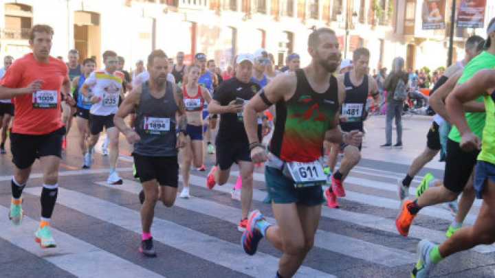 Corredores y padelsurfistas de seis países llegarán a Alicante para la Gran Carrera del Mediterráneo