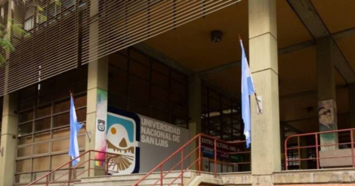 Ejercía como docente con un título falso: deberá cumplir pautas de conducta por dos años