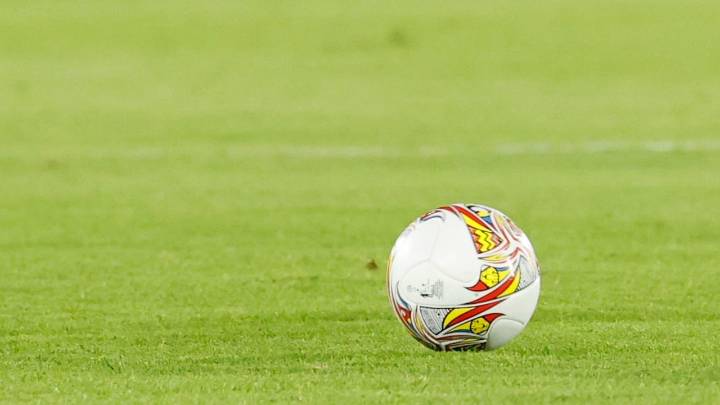 Superintendencia de Industria y Comercio sancionó con más de 8.000 millones de pesos a la Dimayor y cinco clubes del futbol colombiano por prácticas anticompetitivas