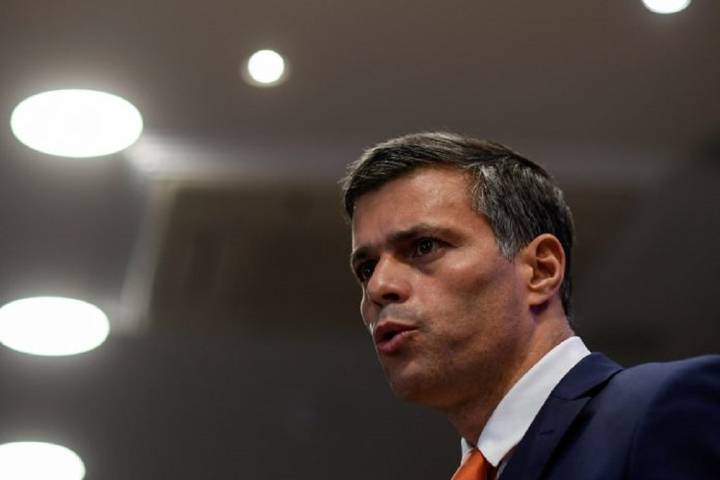Maduro pide retirar la nacionalidad a Leopoldo López por llamado a invasión