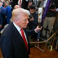 Trump backs off planned surge of federal agents into San Francisco after talking to the mayor
