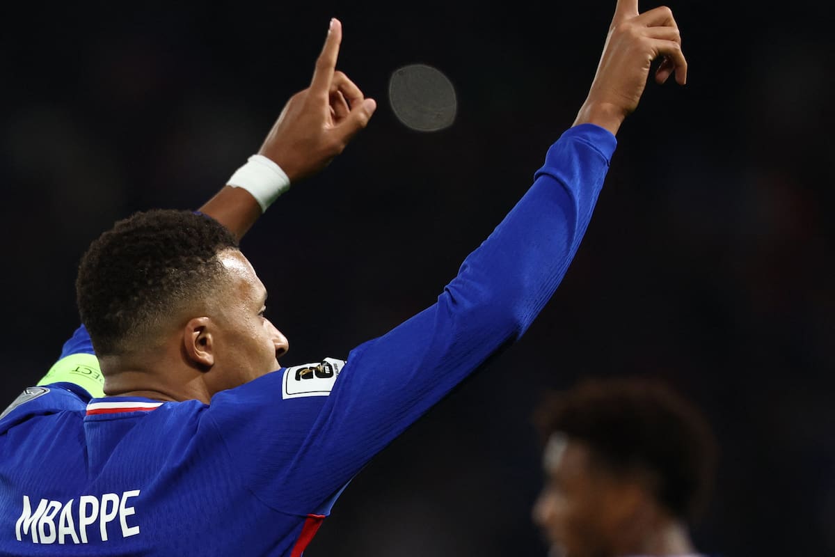 Eliminatoria europea. Mbappé: un golazo y una asistencia para Francia y una lesión que preocupa a Real Madrid