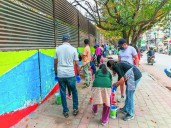 Residents reclaim Kasavanahalli footpath, demand cleaner, safer pedestrian spaces