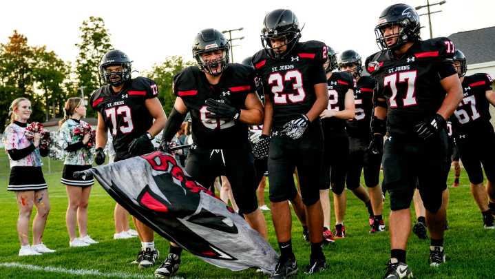 Lansing area Week 6 high school football scoreboard