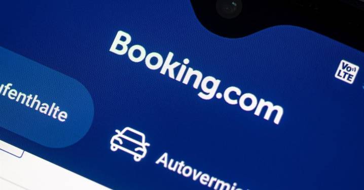 Booking reduce sus ganancias un 17% pese al aumento de pernoctaciones