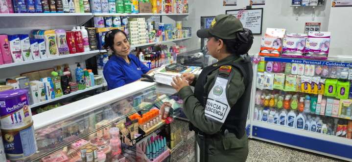 En Trinidad, la Policía de Infancia y Adolescencia protegen a los niños y adolescentes
