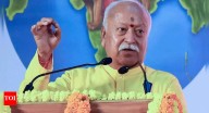 Invaders looted India of wealth, then intellect: Mohan Bhagwat