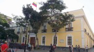 Venezuela denuncia incursión aérea de EEUU cerca de sus costas