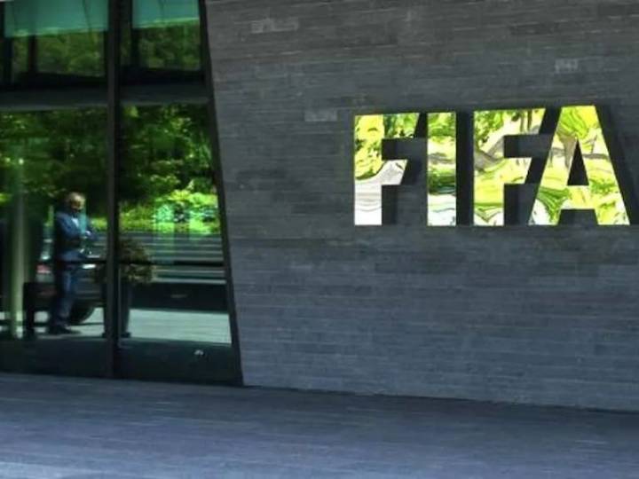 Demandan a FIFA por uso de tokens para boletos del Mundial 2026