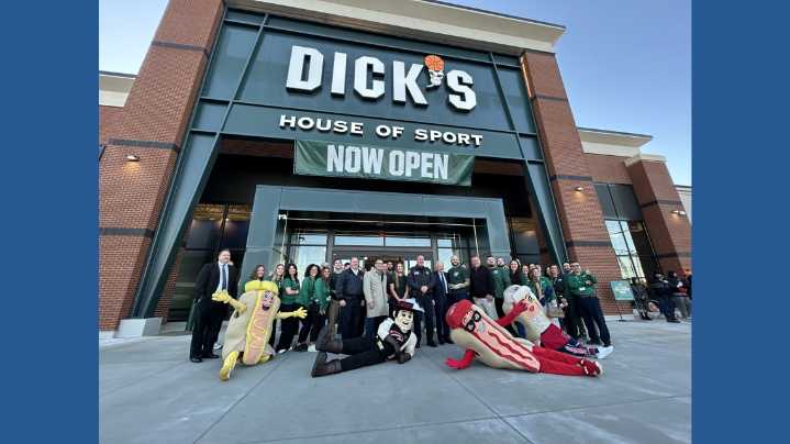 DICK’S House of Sport opens at SouthPark Mall in Strongsville: Meet Cavaliers' Evan Mobley and Browns' Denzel Ward this weekend