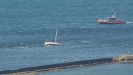 WATCH: Boaters rescued after boat partially capsizes in Niagara River