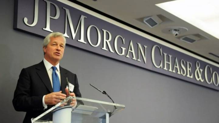 Milei y Caputo se reunirán con el CEO de JP Morgan En la reunión se abordará seguramente algún detalle de un préstamo que analizan los principales bancos de Wall Street para reforzar el swap que el Te
