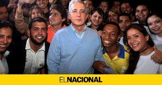 Un tribunal de primera instancia absuelve al expresidente colombiano Uribe por el delito de soborno
