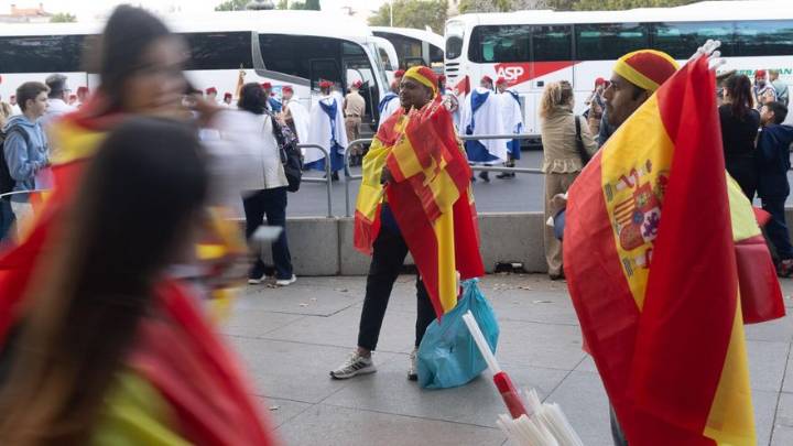 El desfile del 12 de octubre en Madrid, en imágenes