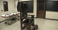 Attorneys for Tennessee death row inmate sue state over execution records