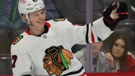 Blackhawks trade Reichel to Canucks for '27 fourth