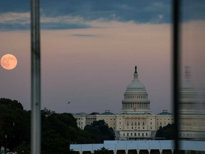 Trump walks back offer to talk to Democrats as government shutdown extends