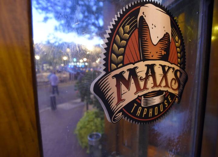 Ravens struggles ripple through Baltimore’s bar scene